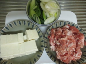 肉豆腐材料